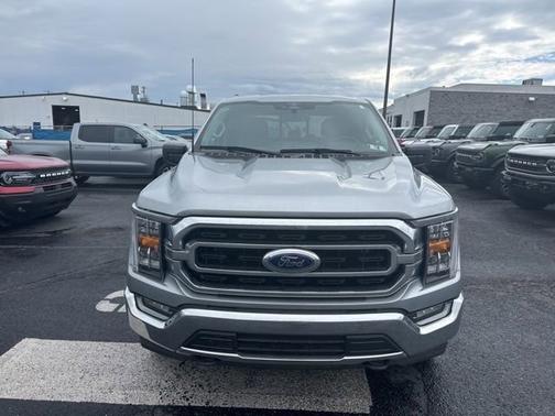 ICONIC SILVER METALLIC 2023 Ford F-150 XLT