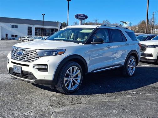 2023 Ford Explorer PLATINUM