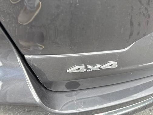 Metallic 2022 Jeep Grand Cherokee OVERLAND