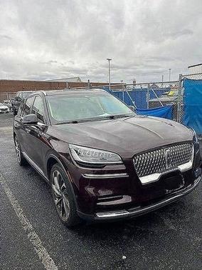 DIAMOND RED MET TINTED CC 2023 Lincoln Aviator RESERVE
