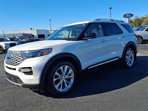 2023 Ford Explorer PLATINUM