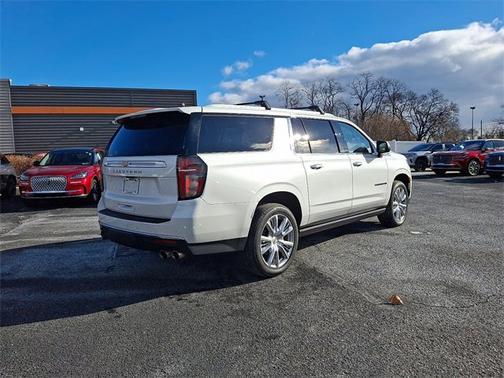 2021 Chevrolet Suburban HIGH COUNTRY