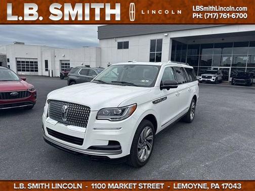PRISTINE WHITE METALLIC 3C 2023 Lincoln Navigator L RESERVE