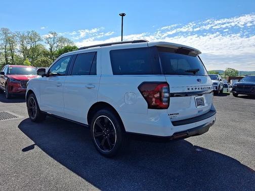 STAR WHITE MET TRI-COAT 2023 Ford Expedition LIMITED