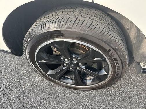STAR WHITE MET TRI-COAT 2023 Ford Expedition LIMITED