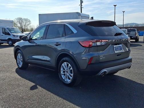 CARBONIZED GRAY 2022 Ford Escape SE