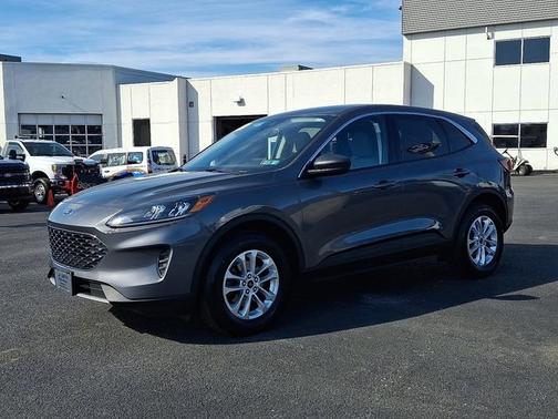 CARBONIZED GRAY 2022 Ford Escape SE