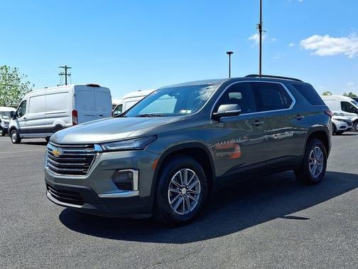 Silver Sage Metallic 2022 Chevrolet Traverse LT CLOTH