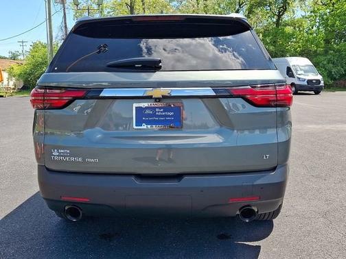 Silver Sage Metallic 2022 Chevrolet Traverse LT CLOTH