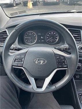 2016 Hyundai TUCSON SPORT