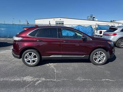 BURGUNDY VELVET MET TINT CC 2018 Ford Edge TITANIUM