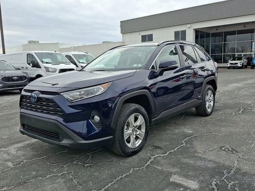 2021 Toyota RAV4 XLE
