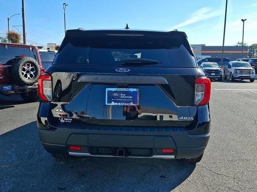 AGATE BLACK METALLIC 2021 Ford Explorer TIMBERLINE