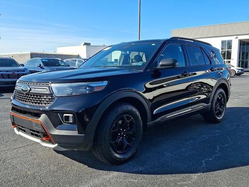 AGATE BLACK METALLIC 2021 Ford Explorer TIMBERLINE