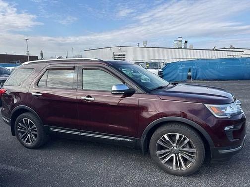 BURGUNDY VELVET MET TINT CC 2019 Ford Explorer PLATINUM