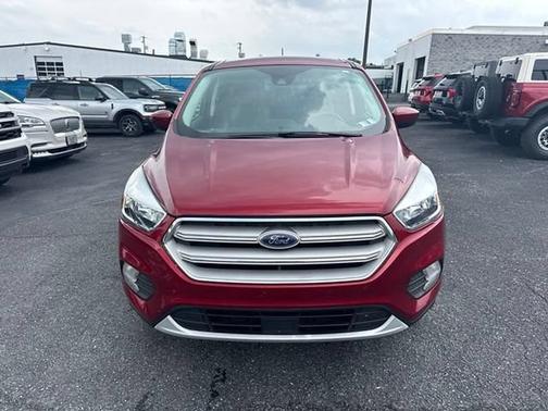 RUBY RED METALLIC TINTED CC 2019 Ford Escape SE