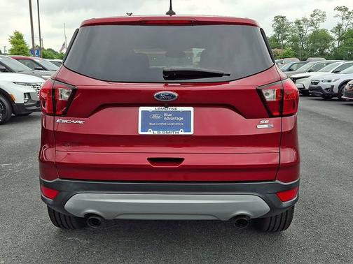 RUBY RED METALLIC TINTED CC 2019 Ford Escape SE