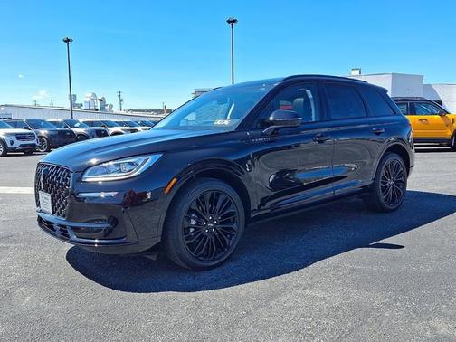 INFINITE BLACK MET CC 2023 Lincoln Corsair RESERVE