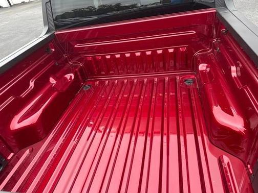 RUBY RED METALLIC TINTED CC 2025 Ford Maverick XLT