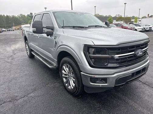 ICONIC SILVER METALLIC 2024 Ford F-150 XLT