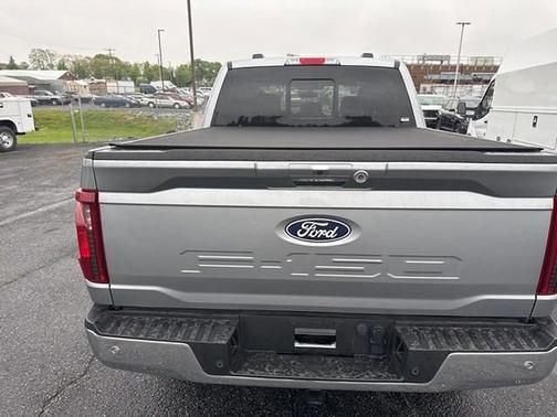 ICONIC SILVER METALLIC 2024 Ford F-150 XLT