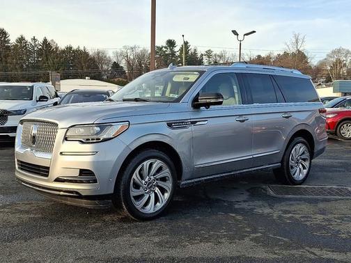 2024 Lincoln Navigator RESERVE