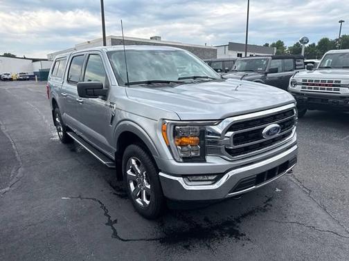 ICONIC SILVER METALLIC 2023 Ford F-150 XLT