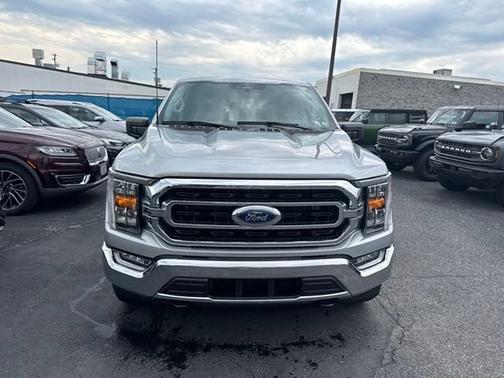 ICONIC SILVER METALLIC 2023 Ford F-150 XLT