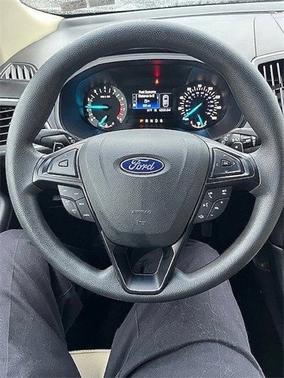 2016 Ford Edge SE