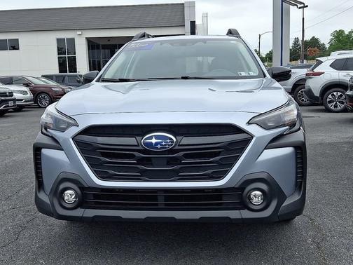 Ice Silver Metallic 2024 Subaru Outback ONYX EDITION
