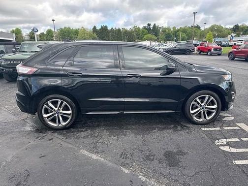 SHADOW BLACK 2017 Ford Edge SPORT
