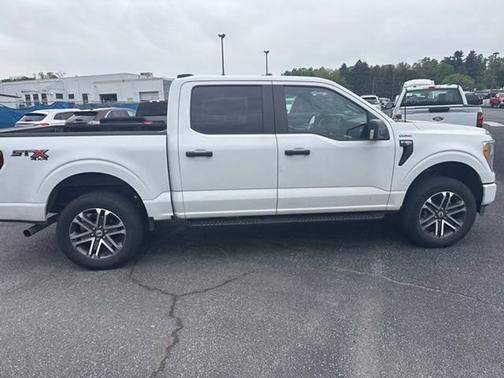 OXFORD WHITE 2022 Ford F-150 XL