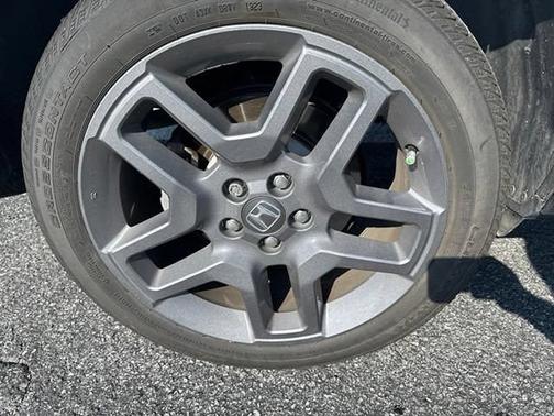 White 2023 Honda Passport EX-L