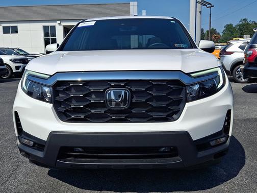 White 2023 Honda Passport EX-L