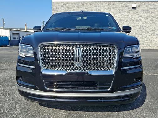 INFINITE BLACK MET CC 2024 Lincoln Navigator L RESERVE