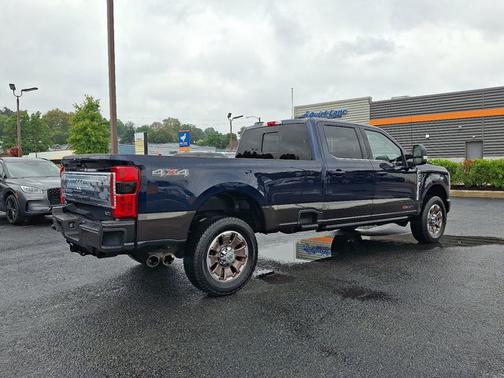 2024 Ford F-350 KING RANCH