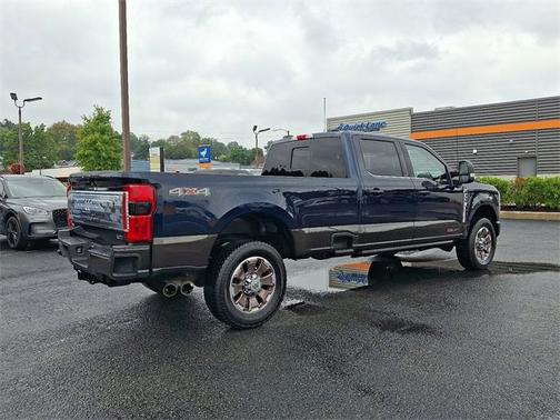 2024 Ford F-350 KING RANCH