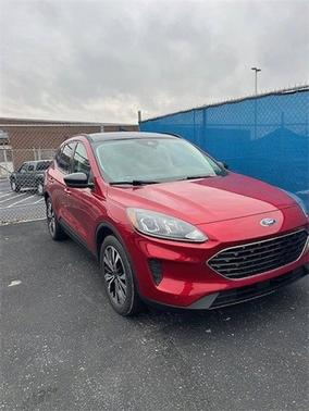 2022 Ford Escape SE