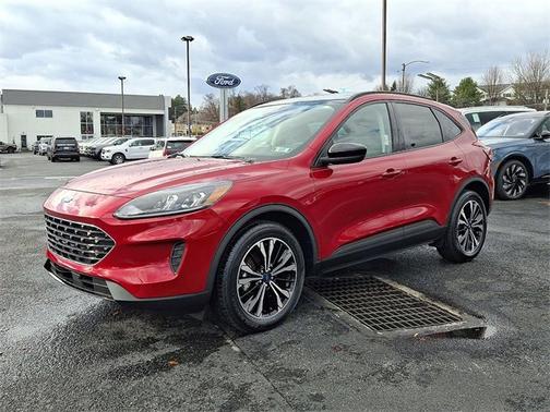 2022 Ford Escape SE