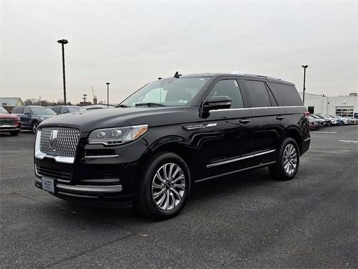 2024 Lincoln Navigator PREMIERE