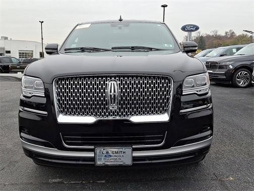 2024 Lincoln Navigator PREMIERE