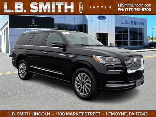 2024 Lincoln Navigator PREMIERE