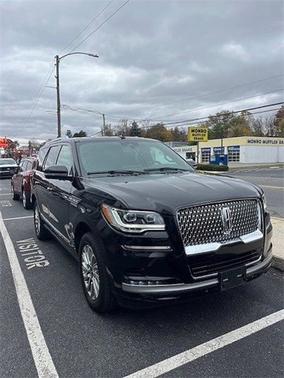 2024 Lincoln Navigator PREMIERE