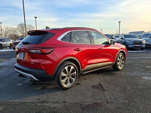 2023 Ford Escape PLATINUM