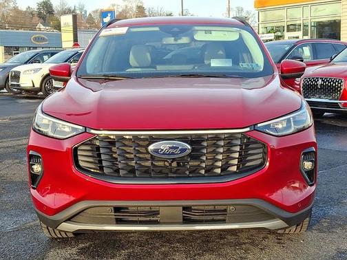 2023 Ford Escape PLATINUM