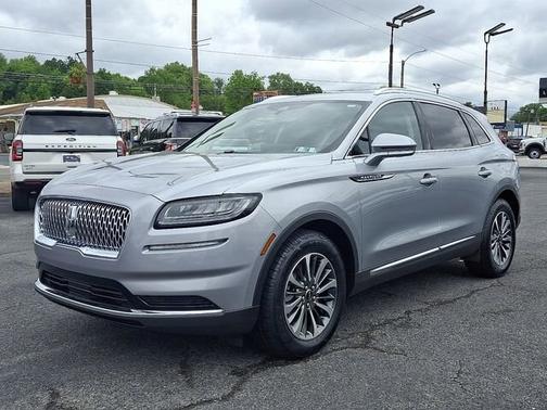 SILVER RADIANCE MET CC 2023 Lincoln Nautilus STANDARD