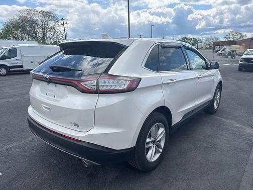 WHITE PLATINUM MET TRI-COAT 2018 Ford Edge SEL