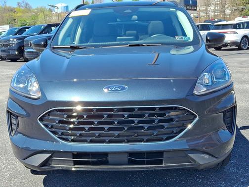 STONE BLUE METALLIC 2022 Ford Escape SE