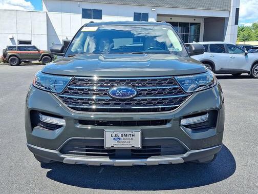 FORGED GREEN METALLIC 2022 Ford Explorer XLT