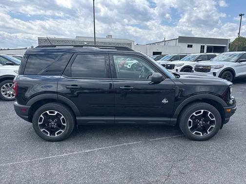 SHADOW BLACK 2021 Ford Bronco Sport OUTER BANKS